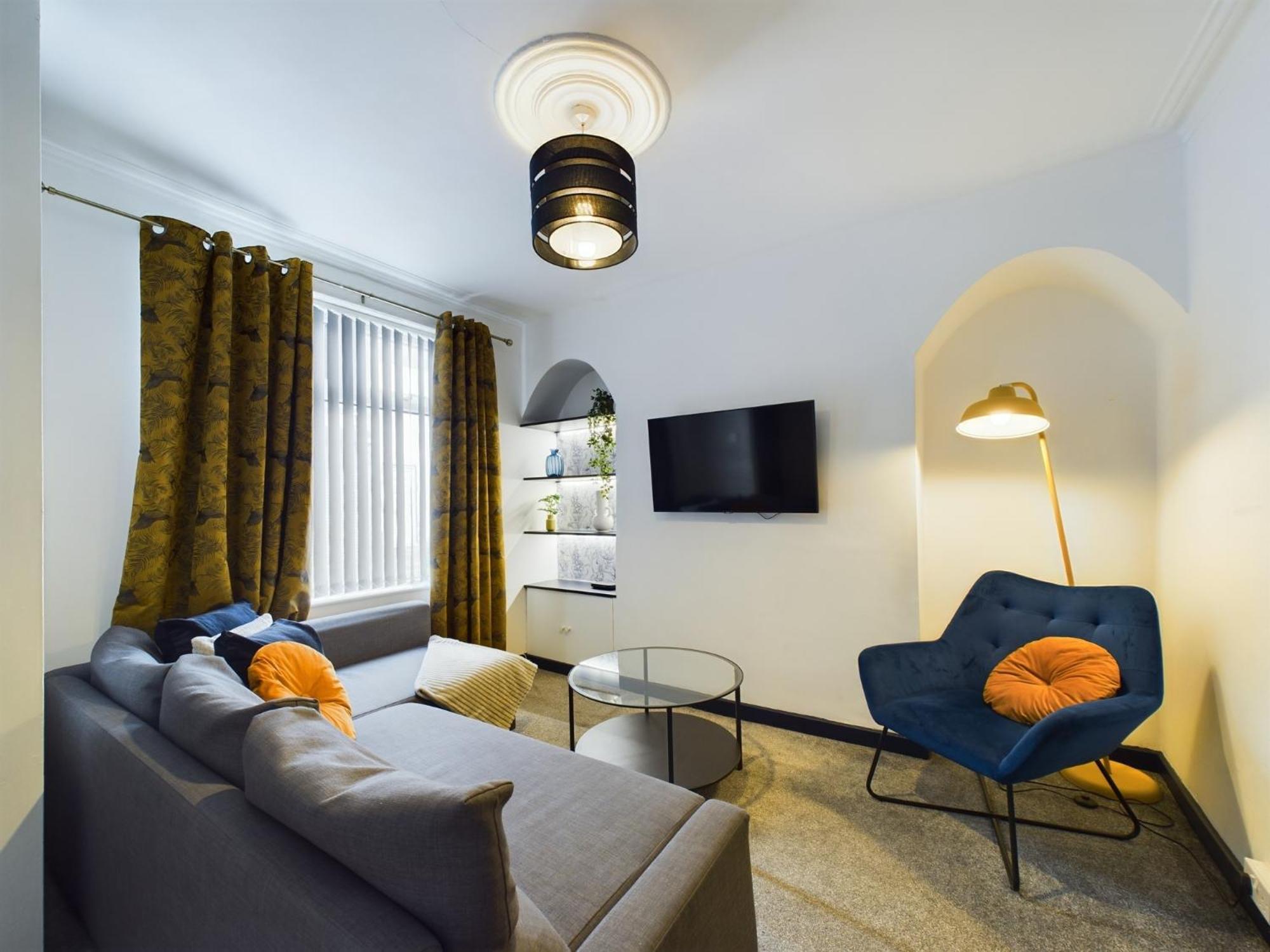 Charming Apartments - Cosy Retreat - Short Drive To City Centre - Free Parking Liverpool Exteriér fotografie